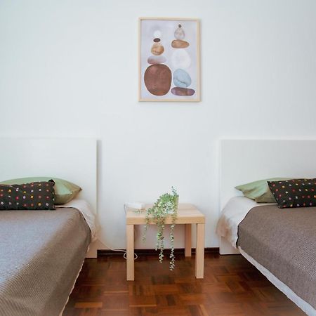 Cozy Room In Cascais City With Full Kitchen 5 Minutes From The Beach ภายนอก รูปภาพ