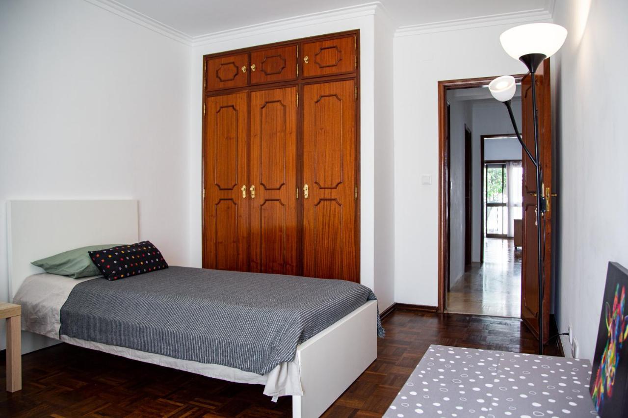 Cozy Room In Cascais City With Full Kitchen 5 Minutes From The Beach ภายนอก รูปภาพ