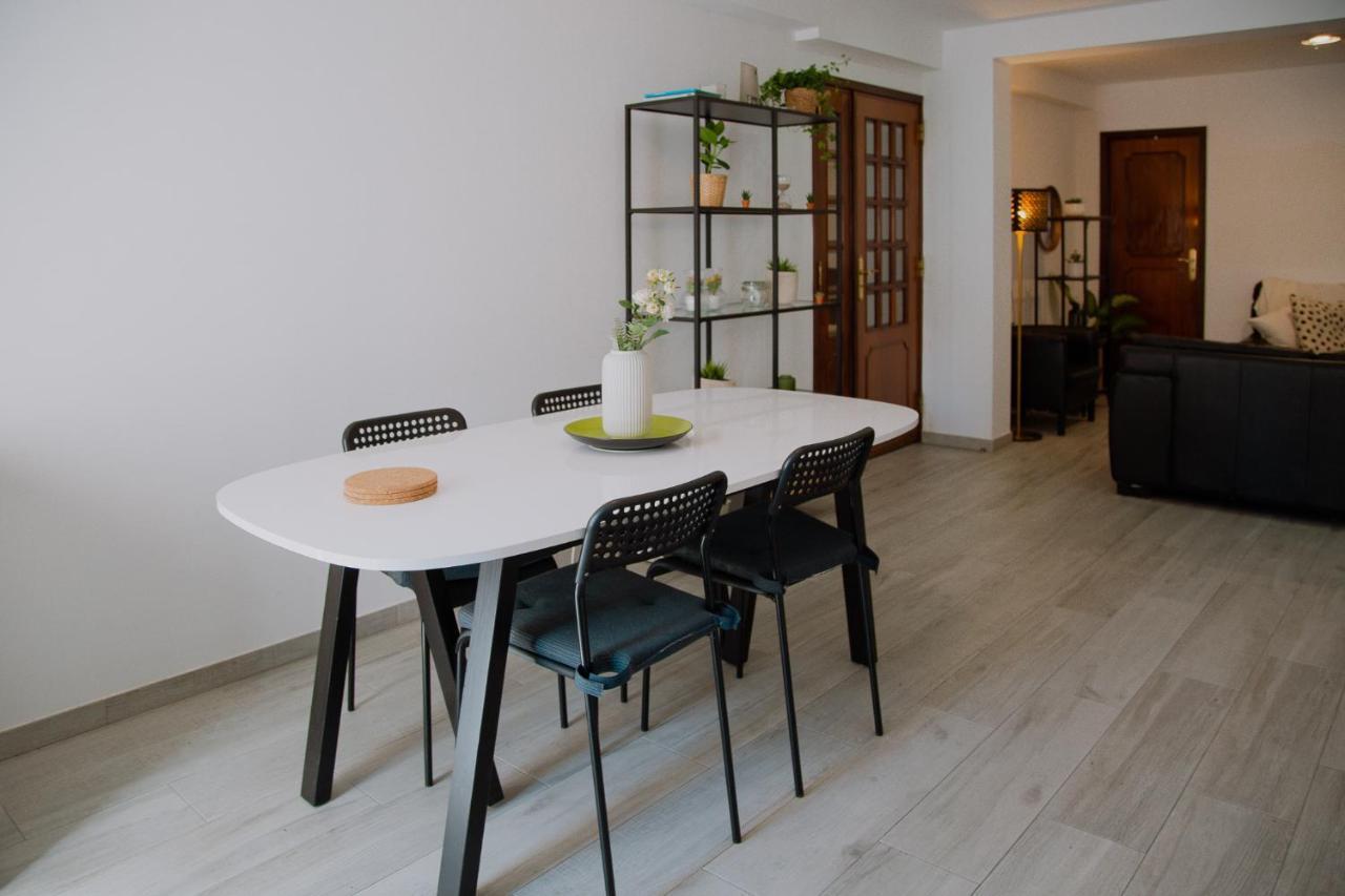 Cozy Room In Cascais City With Full Kitchen 5 Minutes From The Beach ภายนอก รูปภาพ
