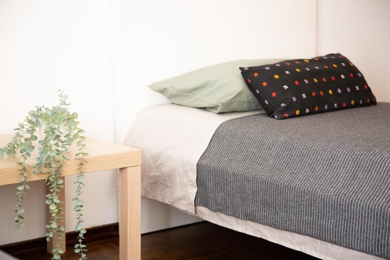 Cozy Room In Cascais City With Full Kitchen 5 Minutes From The Beach ภายนอก รูปภาพ